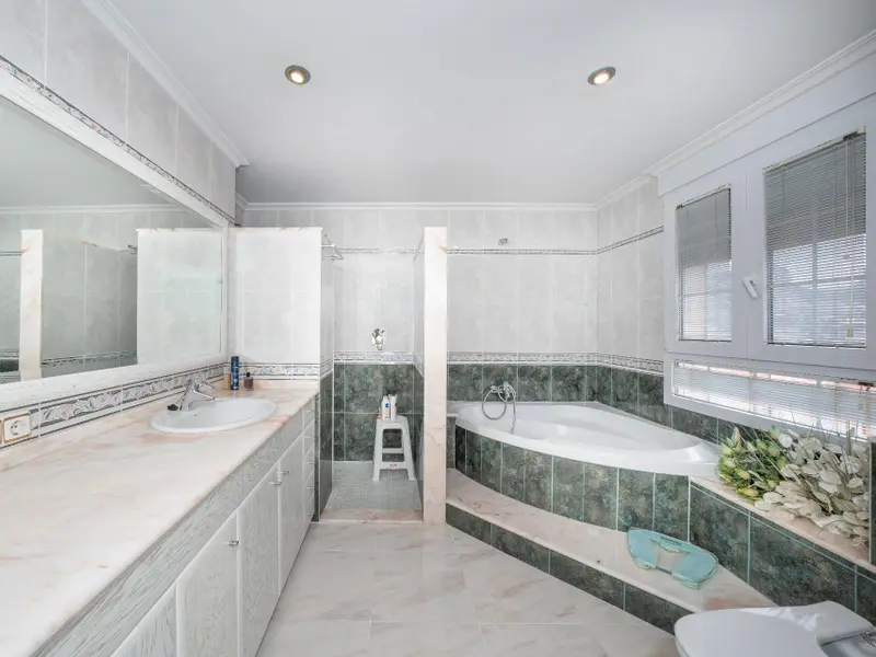 Villa de 5 dormitorios en Alcoy, Costa Blanca — foto 20 de 30