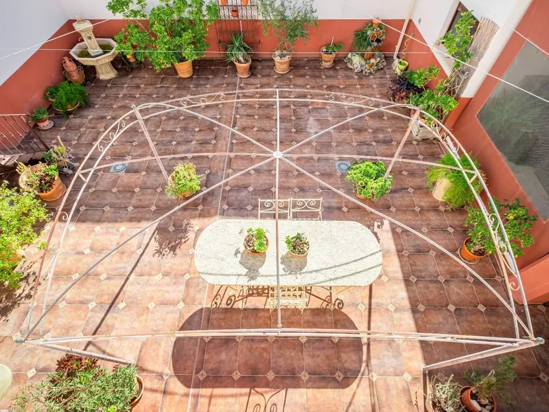 Villa de 5 dormitorios en Pinoso, Costa Blanca — foto 25 de 30