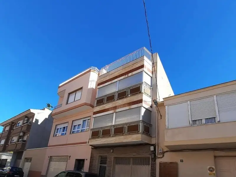 Villa de 4 dormitorios en Novelda, Costa Blanca — foto 3 de 27