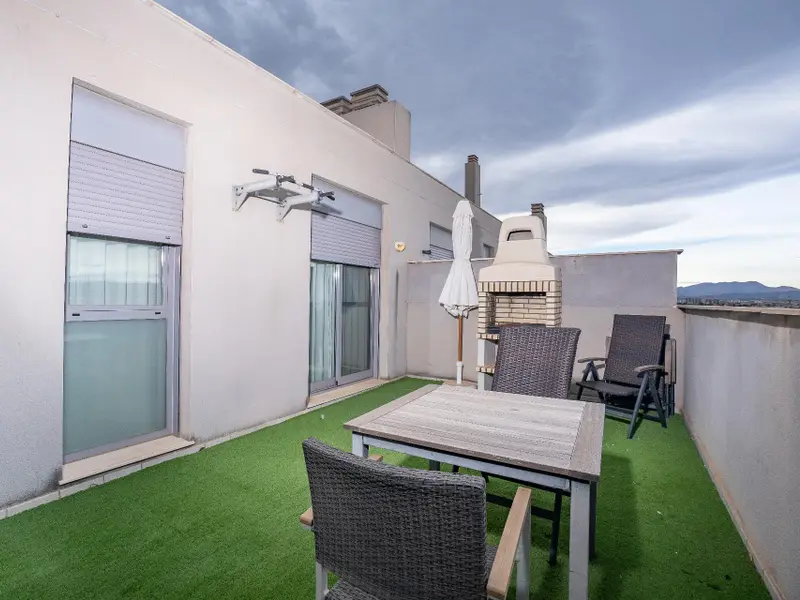 Penthouse with 3 bedrooms in Elche, Costa Blanca — photo 1 of 30