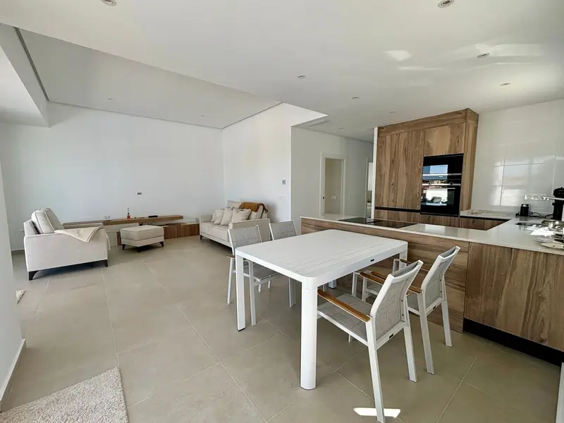 Villa de 3 dormitorios en Rojales, Costa Blanca — foto 17 de 30