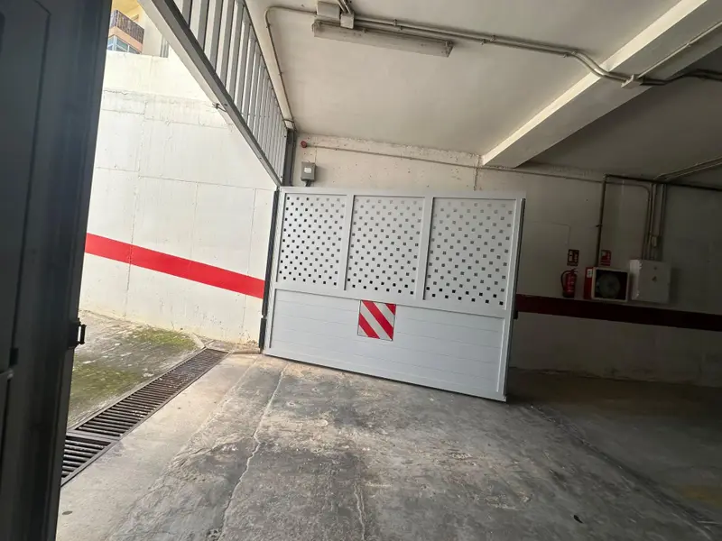 Garaje en Torrevieja, Costa Blanca — foto 13 de 14