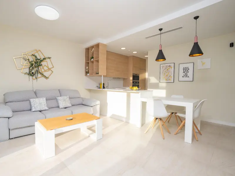 Reihenhaus mit 4 Schlafzimmern in Finestrat, Costa Blanca — Foto 3 von 30