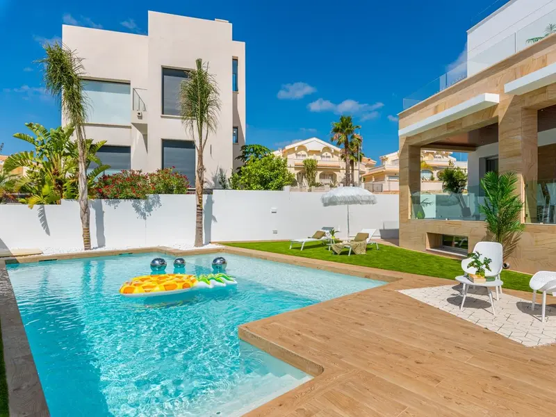 Villa de 4 dormitorios en Rojales, Costa Blanca — foto 19 de 19
