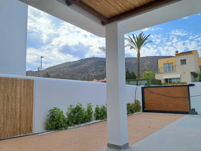 Villa de 4 dormitorios en Albir, Costa Blanca — foto 21 de 30