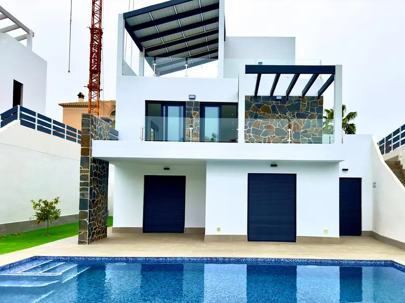 Villa de 4 dormitorios en Rojales, Costa Blanca — foto 14 de 30