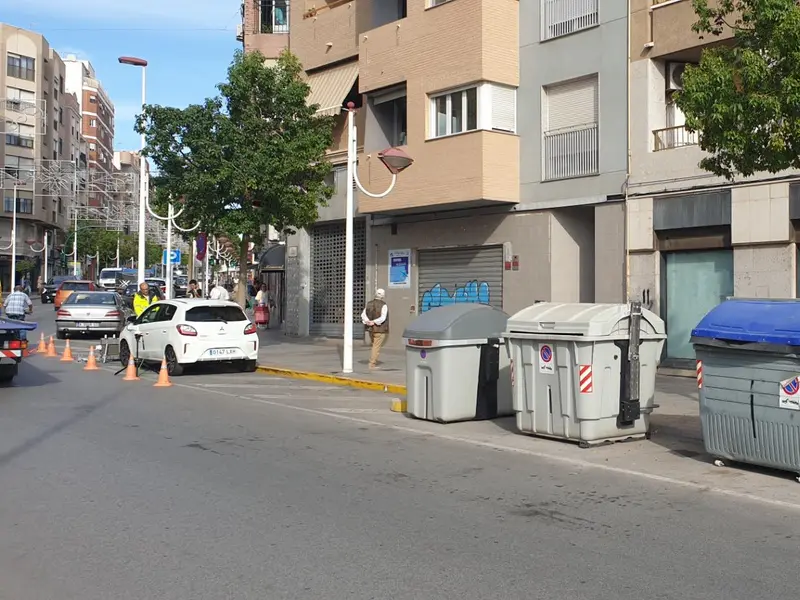Комерційне приміщення з 3 спальнями у Elche, Коста-Бланка — фото 2 з 9
