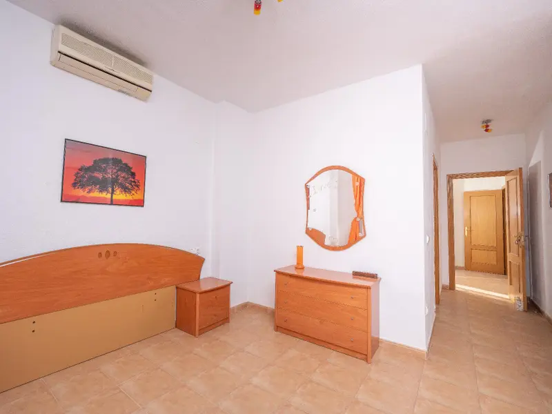 Villa de 5 dormitorios en Aspe, Costa Blanca — foto 24 de 30