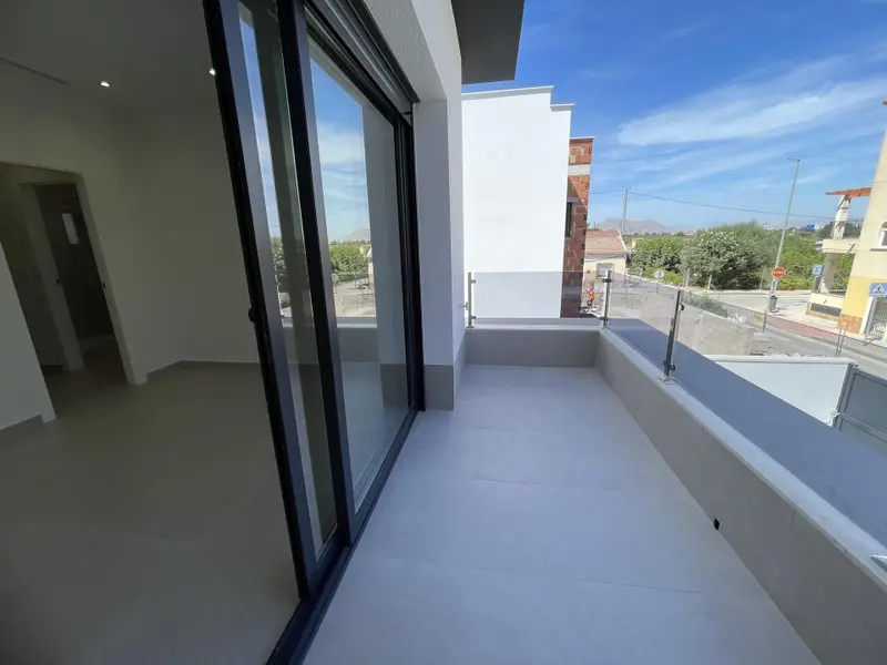 Villa de 3 dormitorios en Almoradí, Costa Blanca — foto 24 de 30
