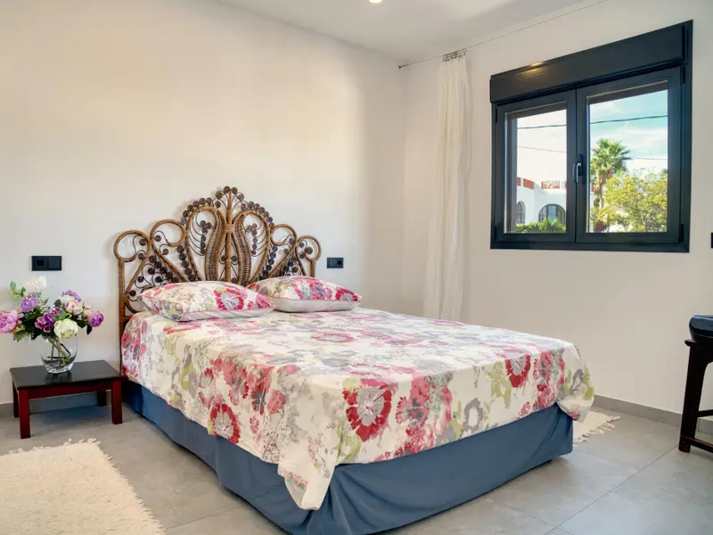 Вилла de 4 dormitorios en Benissa, Costa Blanca — фото 26 из 30