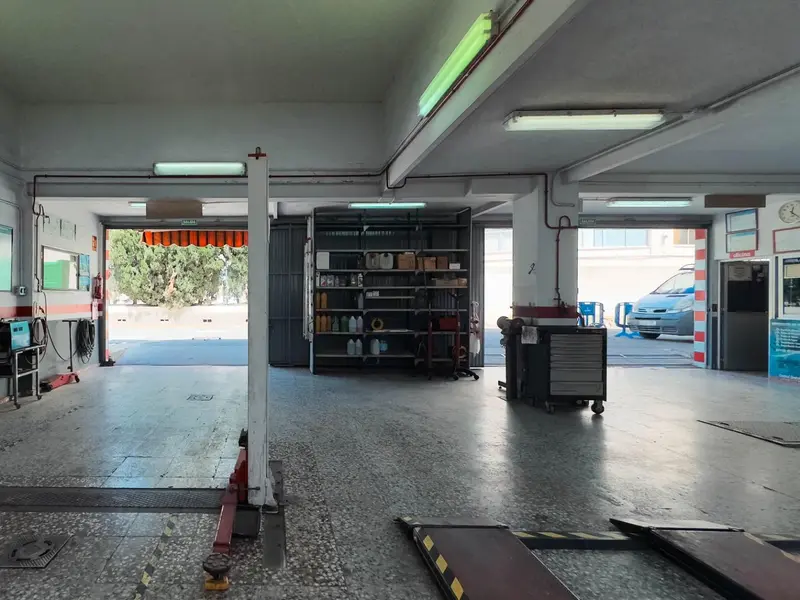 Local comercial en Benidorm, Costa Blanca — foto 13 de 27