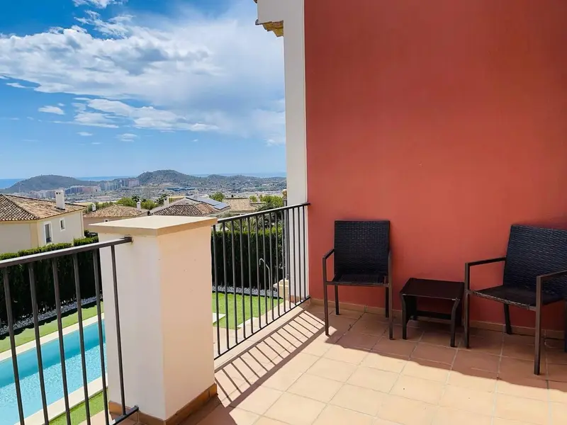 Villa de 4 dormitorios en Finestrat, Costa Blanca — foto 25 de 30