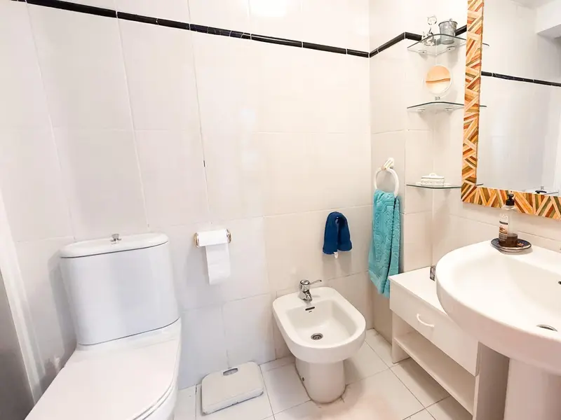 Villa de 4 dormitorios en La Nucía, Costa Blanca — foto 15 de 30