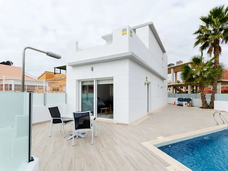 Terreno de 3 dormitorios en Torrevieja, Costa Blanca — foto 14 de 30