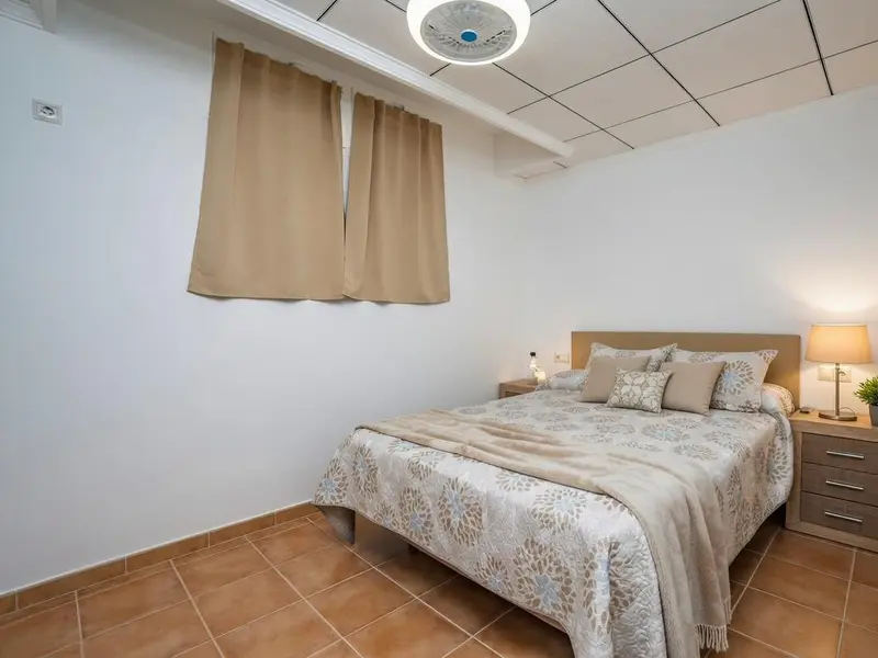 Вілла з 5 спальнями у El Campello, Коста-Бланка — фото 22 з 30