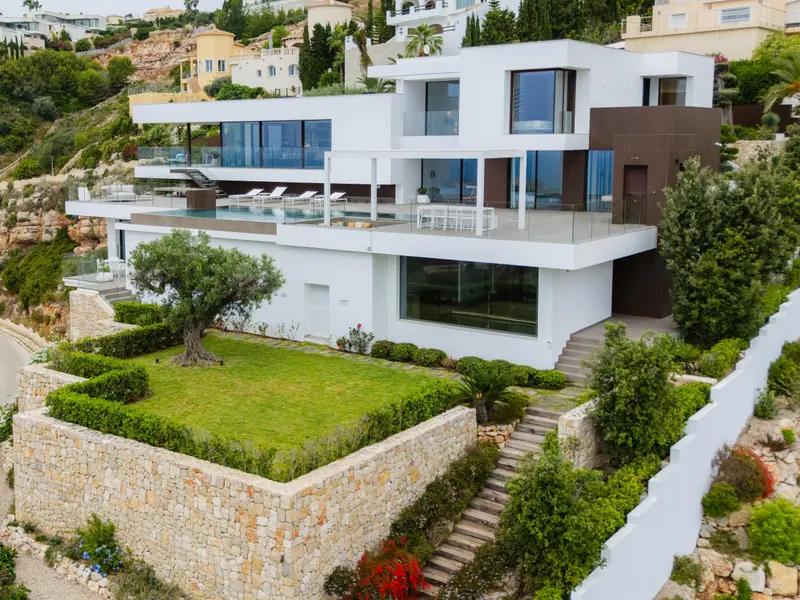 Villa de 5 dormitorios en Benitachell, Costa Blanca — foto 1 de 24