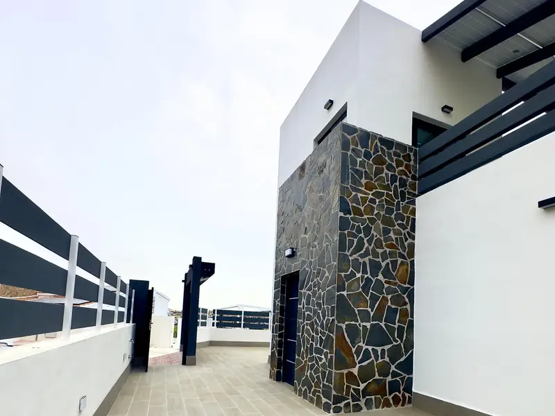 Villa de 4 dormitorios en Rojales, Costa Blanca — foto 4 de 30