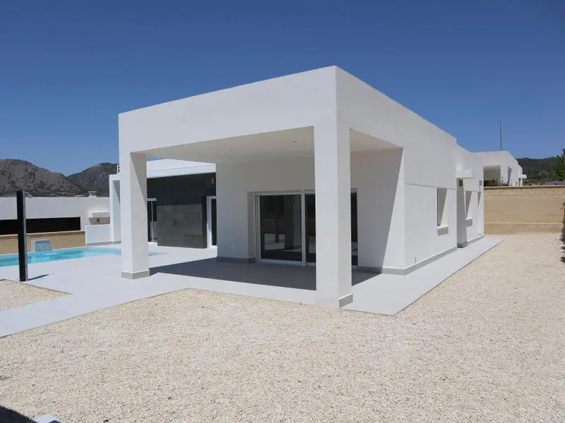 Villa de 3 dormitorios en La Romana, Costa Blanca — foto 28 de 30