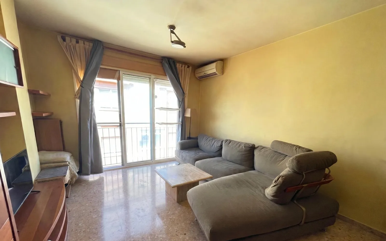 Apartamento de 3 dormitorios en Desconocido, Costa Blanca — foto 1 de 21