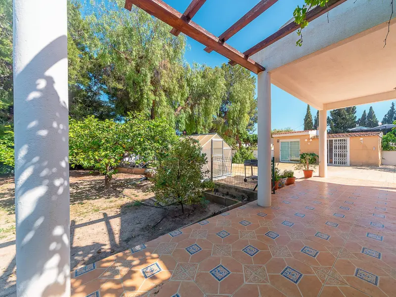Villa mit 4 Schlafzimmern in Alicante, Costa Blanca — Foto 25 von 30