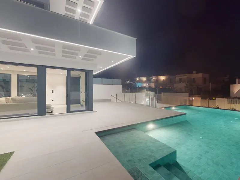 Villa de 3 dormitorios en Finestrat, Costa Blanca — foto 30 de 30
