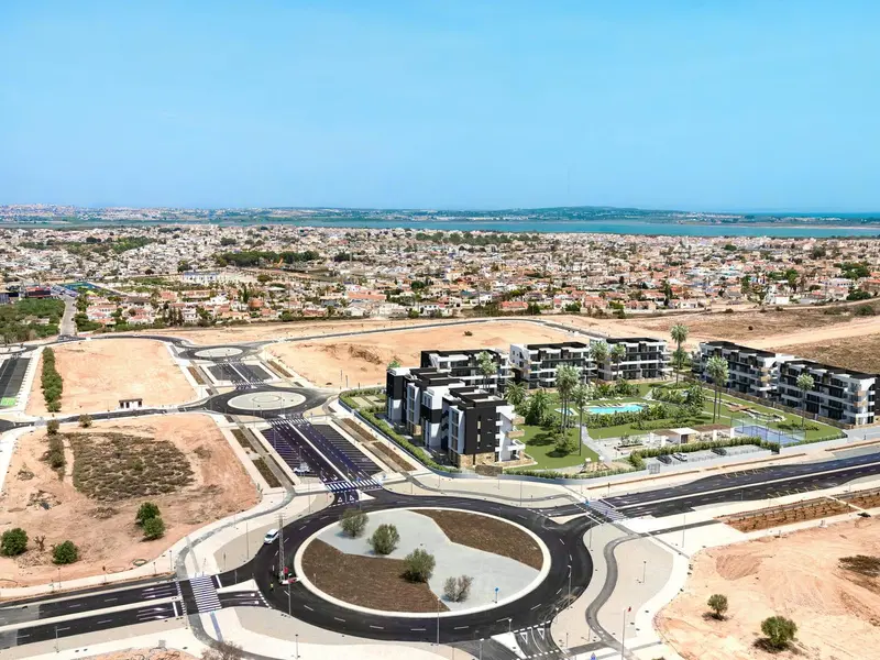 Apartamento de 2 dormitorios en Torrevieja, Costa Blanca — foto 13 de 15