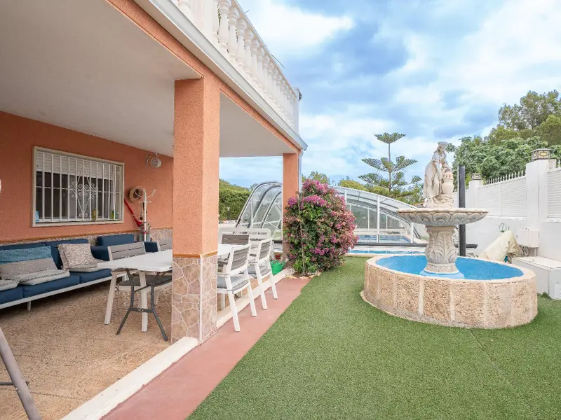 Villa de 5 dormitorios en La Nucía, Costa Blanca — foto 6 de 30