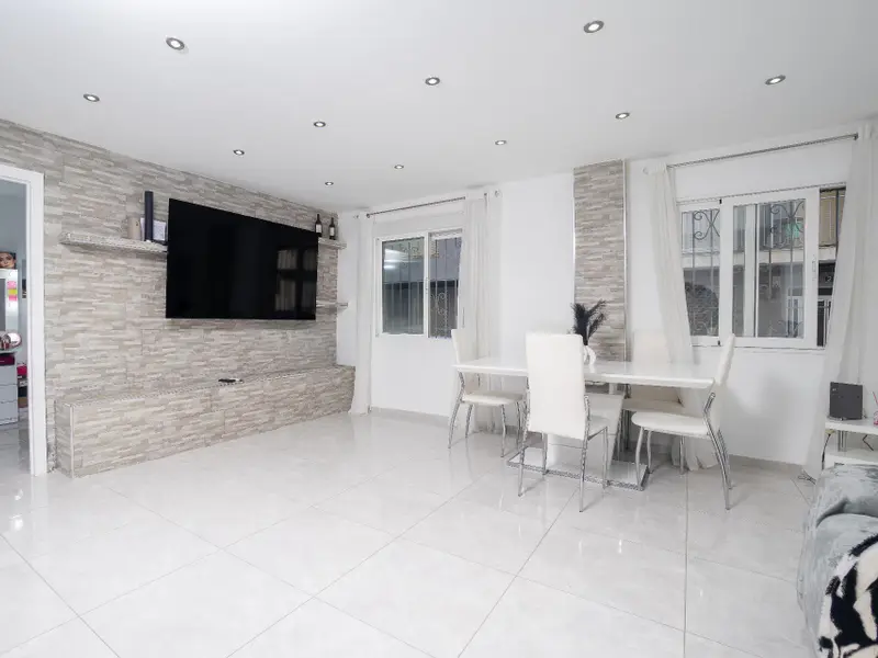 Apartamento de 2 dormitorios en Villajoyosa, Costa Blanca — foto 9 de 25