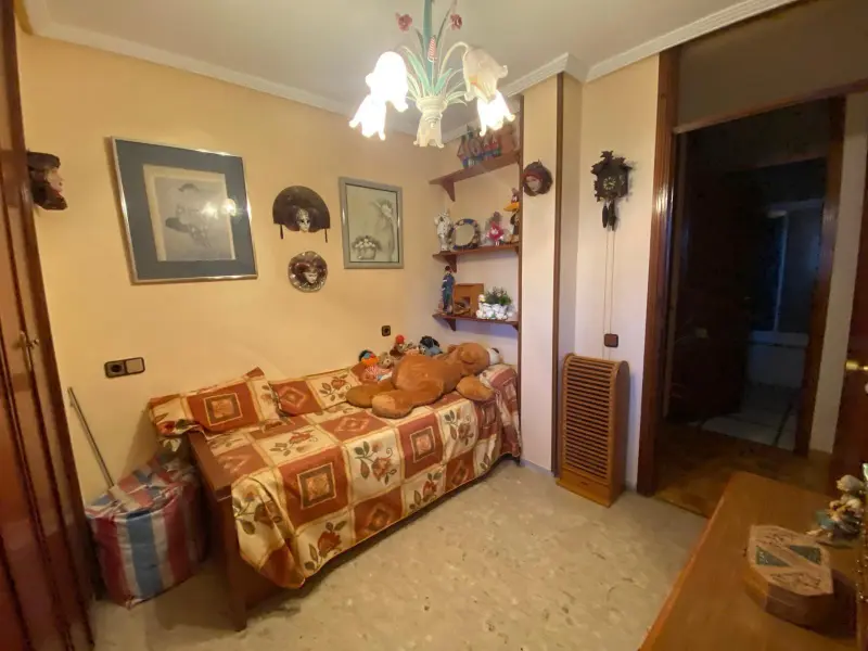 Apartamento de 4 dormitorios en Alicante, Costa Blanca — foto 18 de 30