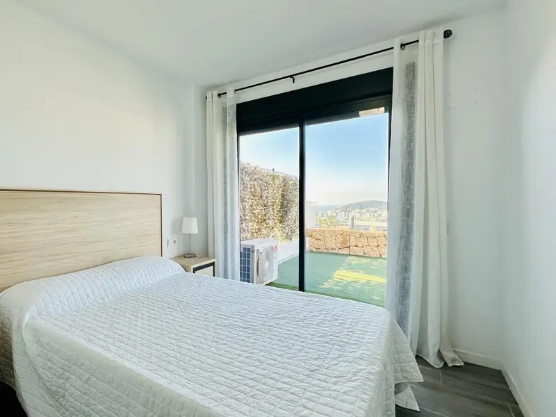Apartamento de 2 dormitorios en Finestrat, Costa Blanca — foto 15 de 17