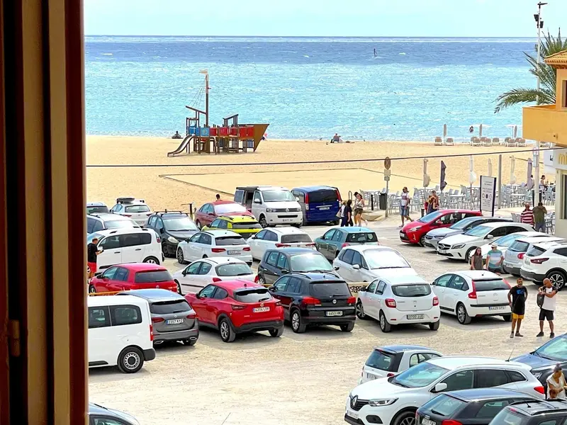 Комерційне приміщення у El Campello, Коста-Бланка — фото 4 з 25