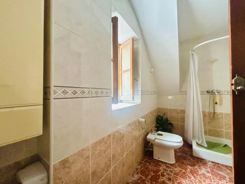 Villa mit 5 Schlafzimmern in Oliva, Costa Blanca — Foto 4 von 10