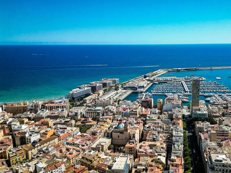Апартаменты de 5 dormitorios en Alicante, Costa Blanca — фото 27 из 30