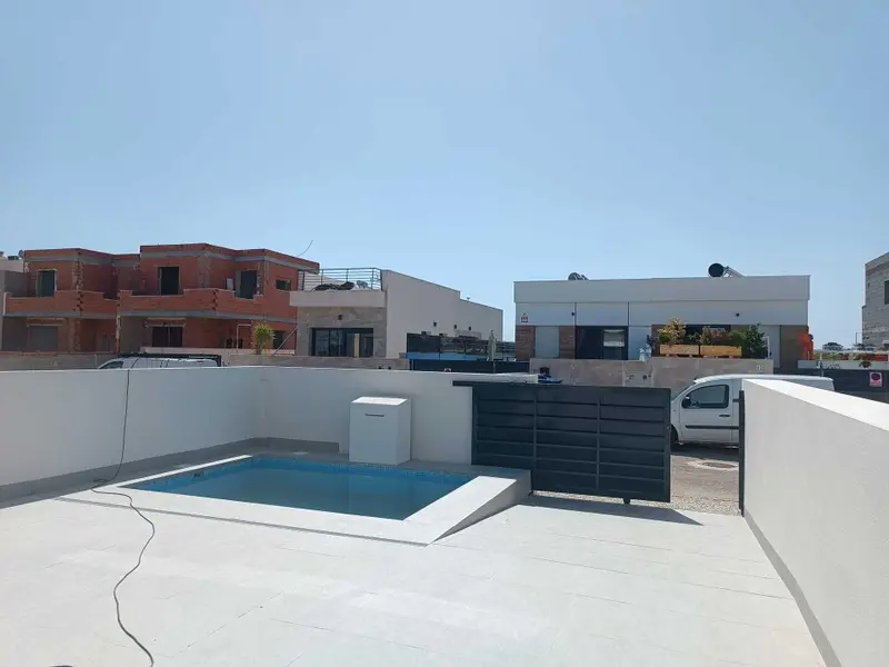 Villa de 3 dormitorios en Daya Nueva, Costa Blanca — foto 4 de 15