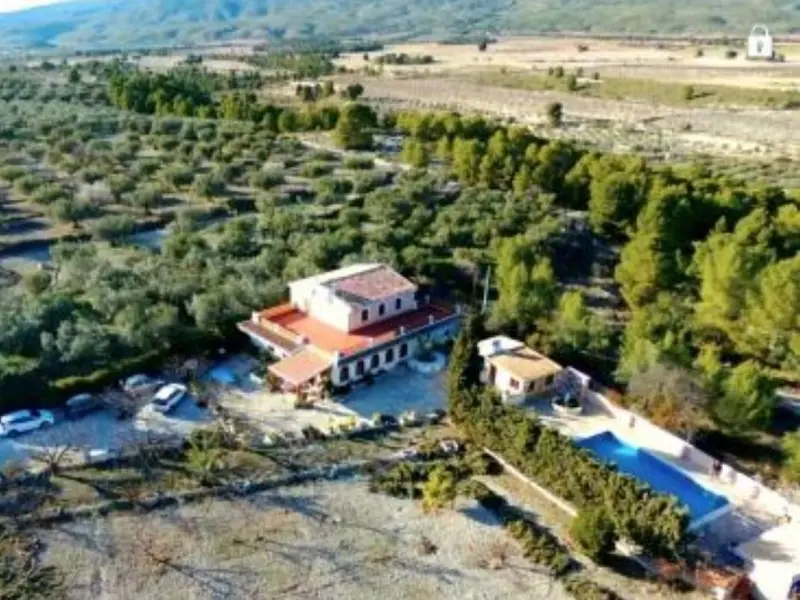 Villa de 7 dormitorios en Desconocido, Costa Blanca — foto 2 de 17