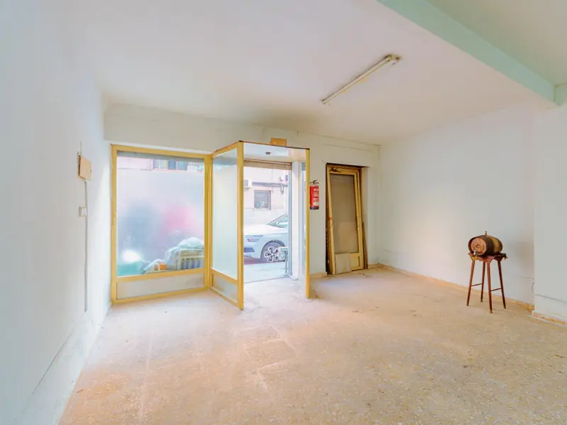 Commercial in Elche, Costa Blanca — photo 3 of 14