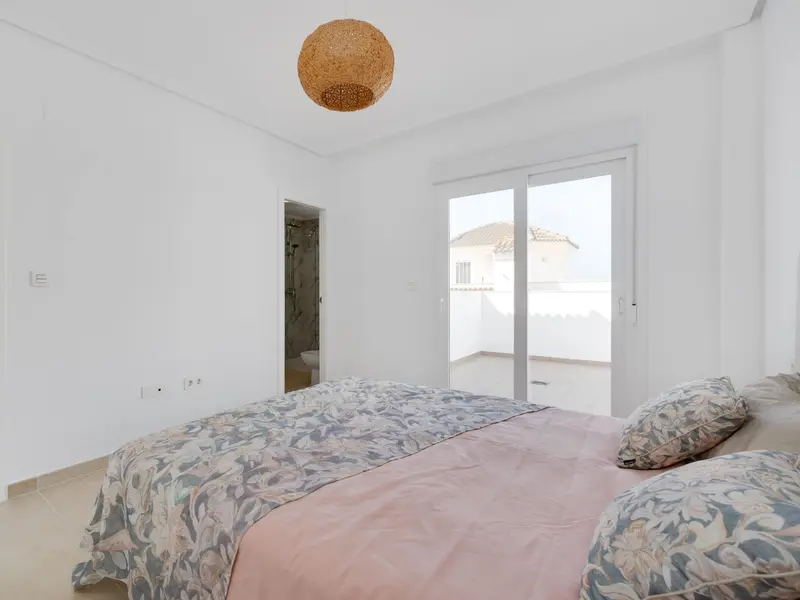 Villa with 3 bedrooms in San Fulgencio, Costa Blanca — photo 10 of 30