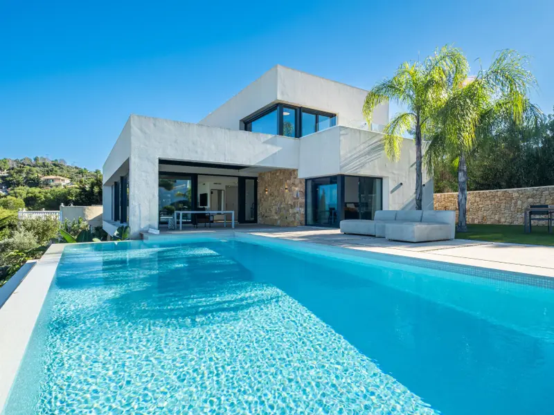 Villa with 5 bedrooms in Dénia, Costa Blanca — photo 27 of 30