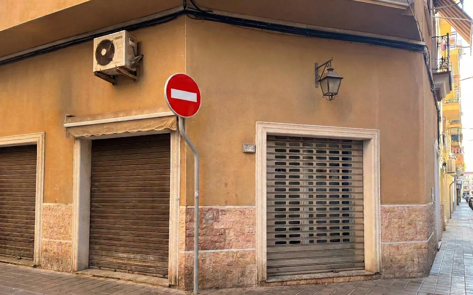 Gewerbe mit 1 Schlafzimmern in Alicante, Costa Blanca — Foto 1 von 9