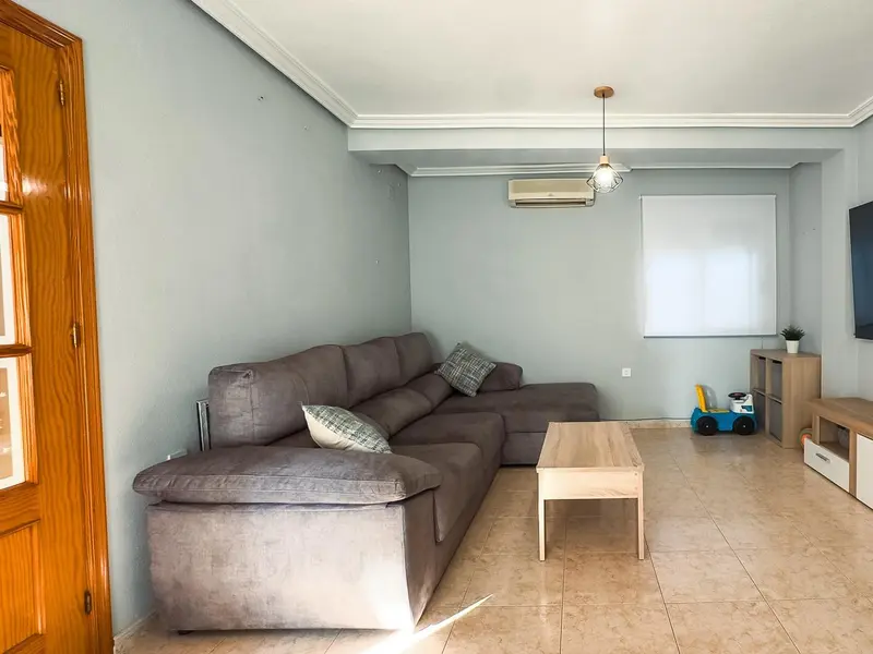 Bungalow de 3 dormitorios en Desconocido, Costa Blanca — foto 3 de 30