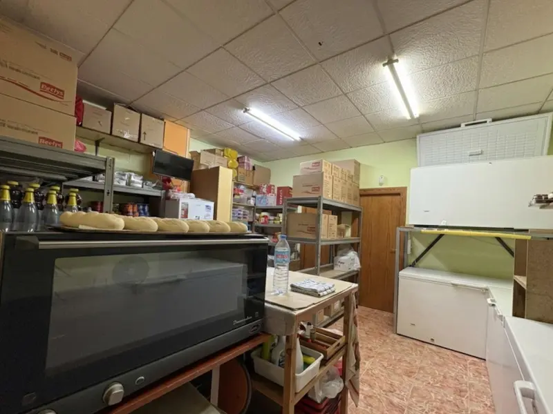 Bedrijfsruimte met 1 slaapkamers in Monóvar, Costa Blanca — foto 5 van 7