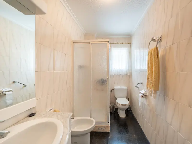 Villa with 4 bedrooms in Desconocido, Costa Blanca — photo 22 of 30