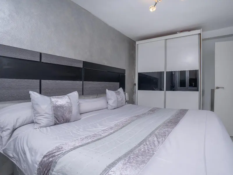 Apartamento de 2 dormitorios en Villajoyosa, Costa Blanca — foto 12 de 25