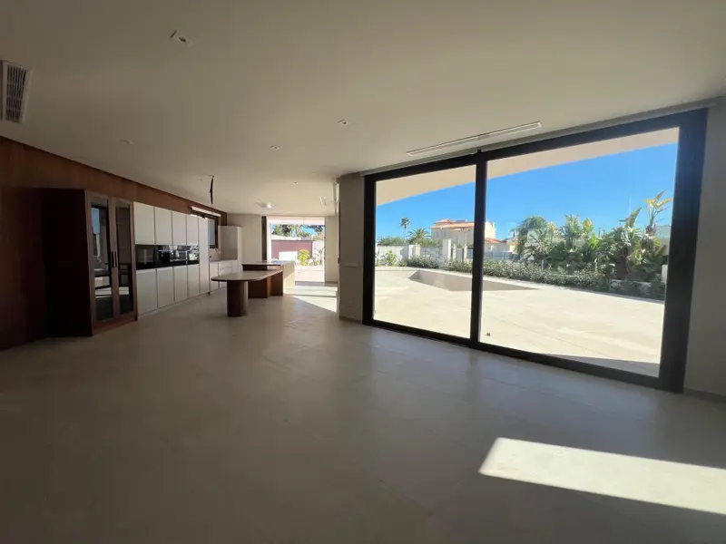 Вилла de 5 dormitorios en Calpe, Costa Blanca — фото 4 из 30