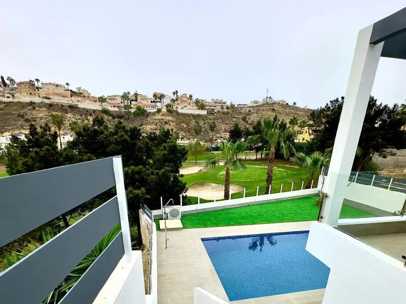 Villa de 4 dormitorios en Rojales, Costa Blanca — foto 7 de 30