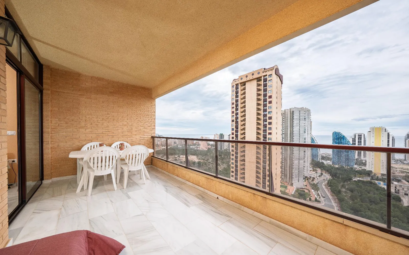Appartement met 2 slaapkamers in Benidorm, Costa Blanca — foto 1 van 30