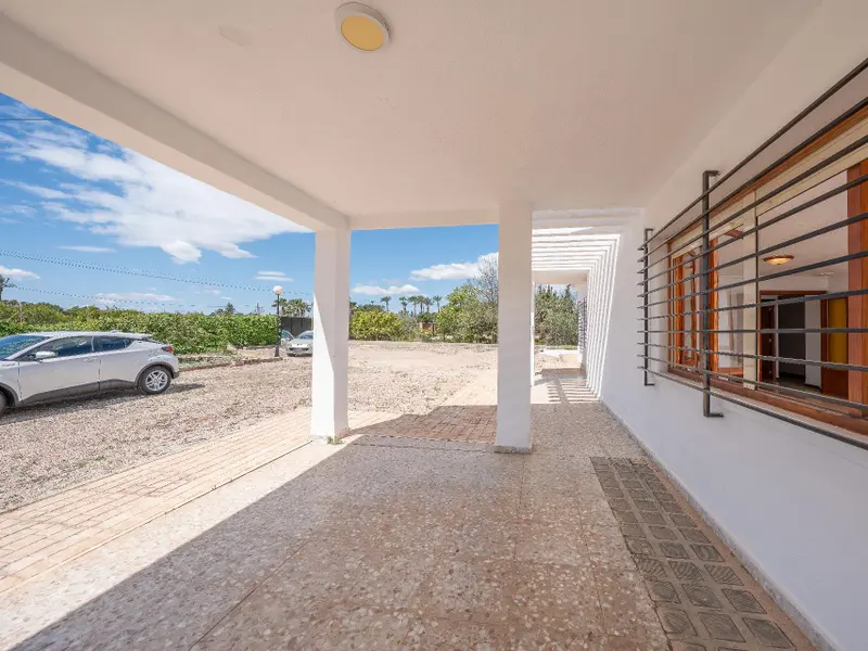 Villa with 4 bedrooms in Elche, Costa Blanca — photo 8 of 30