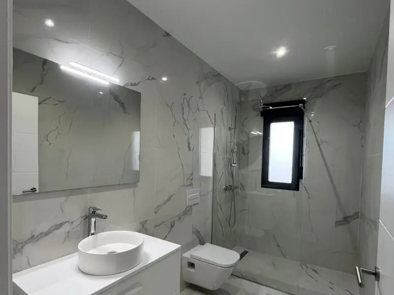 Villa de 3 dormitorios en La Romana, Costa Blanca — foto 23 de 30