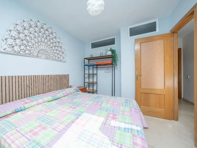 Apartamento de 2 dormitorios en Villajoyosa, Costa Blanca — foto 8 de 22
