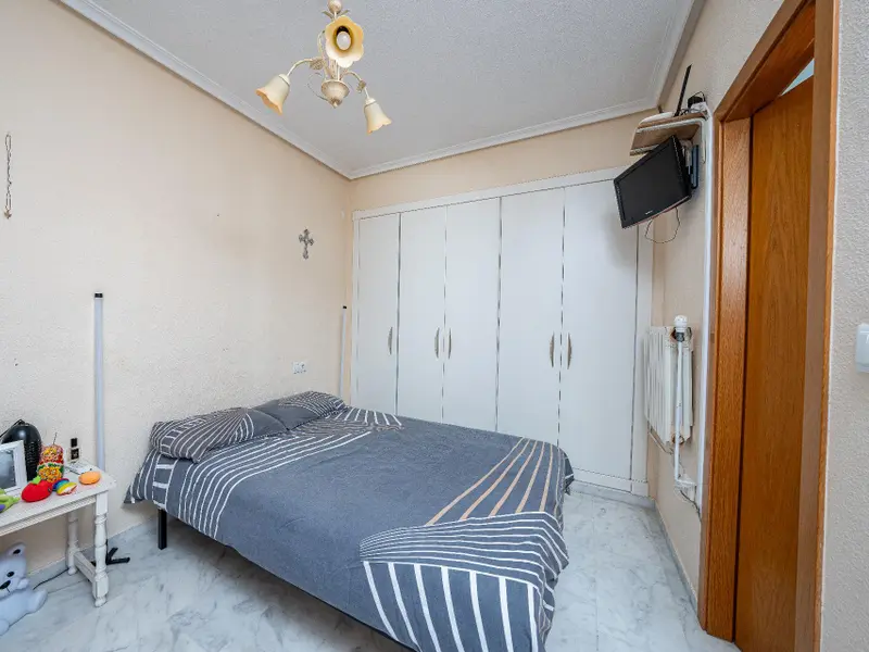 Villa de 6 dormitorios en Algorfa, Costa Blanca — foto 17 de 30